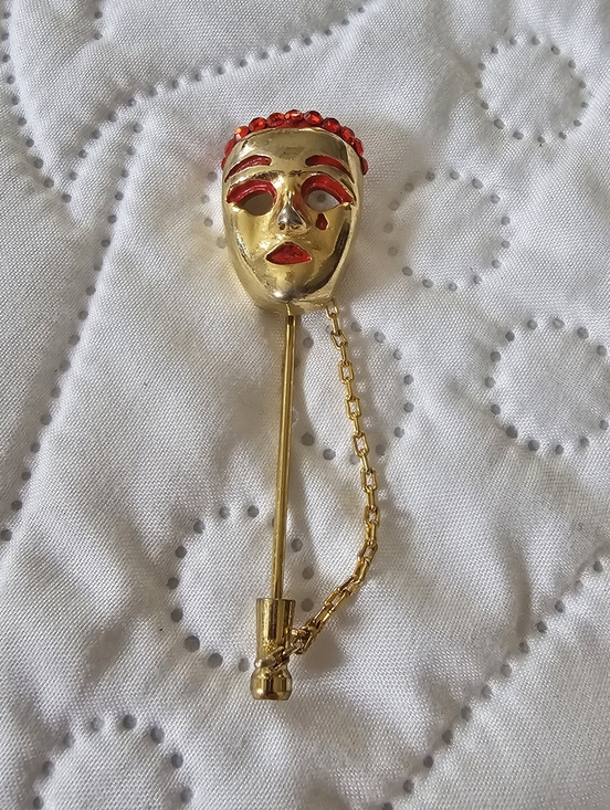 Vintage Jewelry - Vintage Gold Tone Comedy Tragedy Mask Stick Pin Red And Gold, 2.5" Theatercore